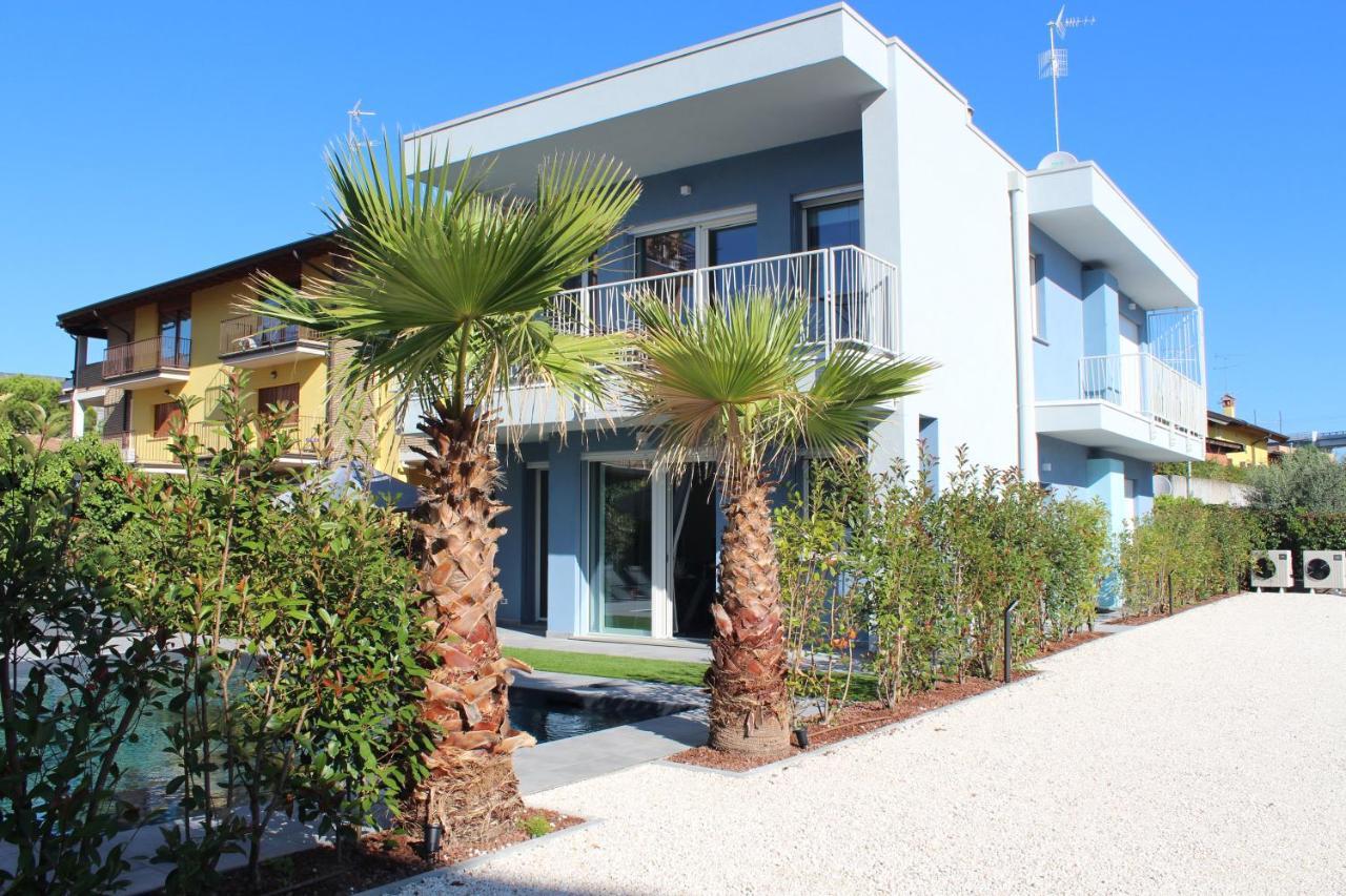Villa Karolina Desenzano del Garda Buitenkant foto